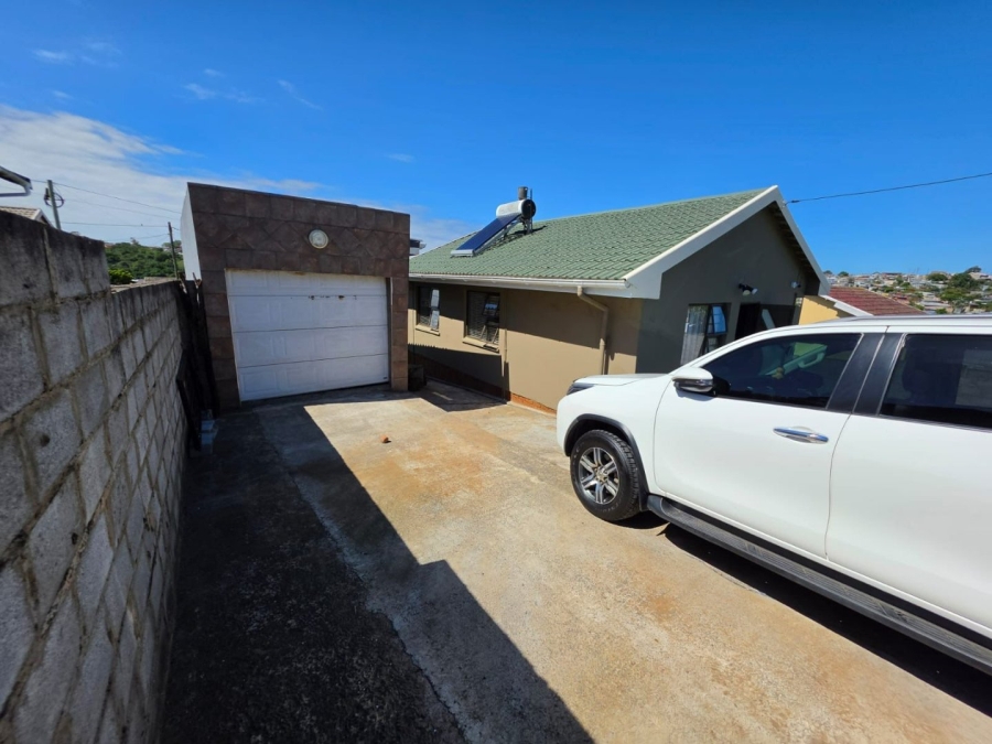 3 Bedroom Property for Sale in Amalinda Eastern Cape